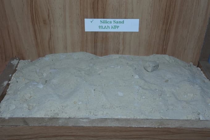 Silica Sand